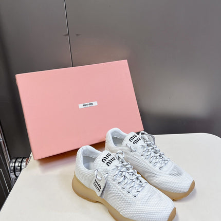 BASIC SNEAKERS IN WHITE MESH