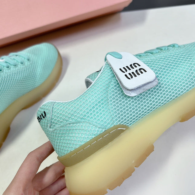 BASIC SNEAKERS IN TURQUOISE MESH