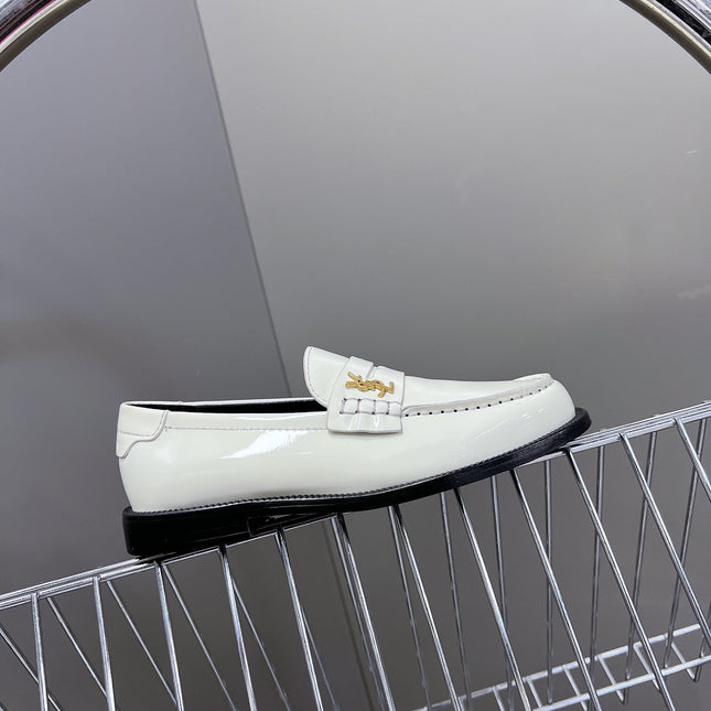 YSL 25S SAINT LAURENT LOAFERS IN WHITE PATENT CALFSKIN