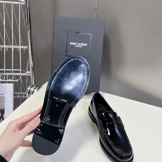 YSL 25S SAINT LAURENT LOAFERS IN BLACK PATENT CALFSKIN