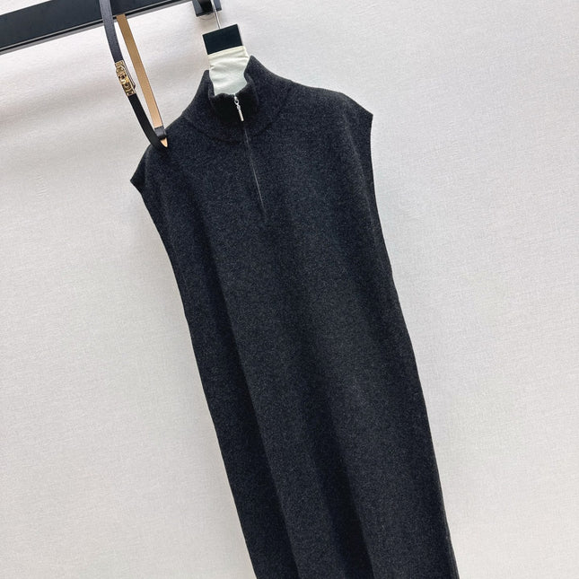 HERMES 25S SLEEVELESS CREW-NECK KNIT DRESS 306