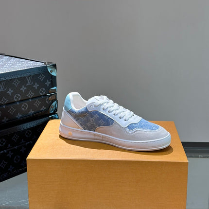 LV SNEAKER WHITE SUEDE CALFSKIN MIX BLUE DENIM