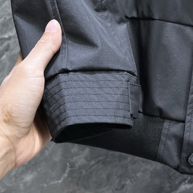 LV BLACK JACKET 239573