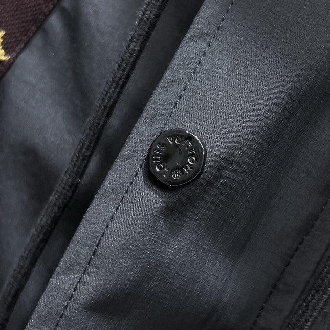 LV BLACK JACKET 239573