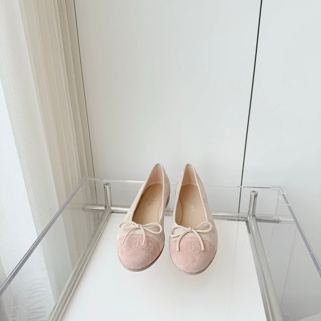 BALLET FLAT IN LIGHT PINK MIX PALE GRAY SUEDE