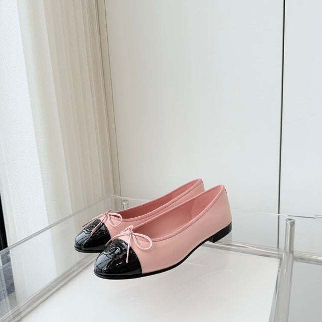 BALLET FLAT IN BABY PINK MIX BLACK CALFSKIN