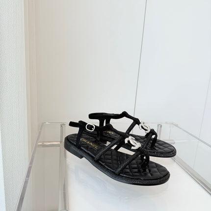FLAT SANDALS IN BLACK SOFT LEATHER
