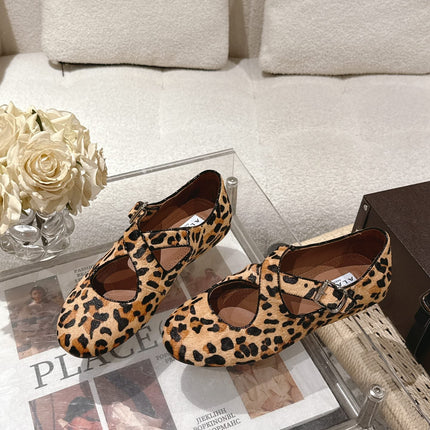ALAIA 25S CRISS CROSS BALLET FLATS IN LEOPARD SUEDE