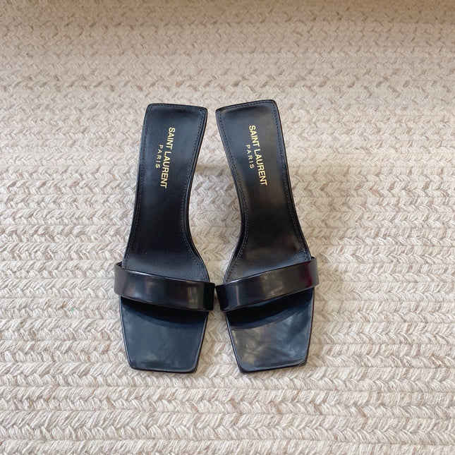 HIGH MULES WITH SQUARE TOE IN BLACK SMOOTH CALFSKIN