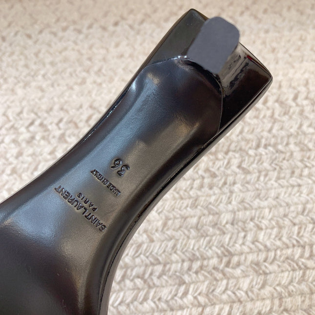 HIGH MULES WITH SQUARE TOE IN BLACK GLOSSY CALFSKIN