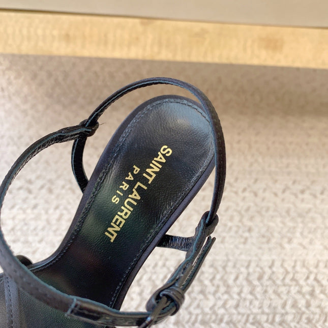 STRAPPY HIGH HEEL SANDALS IN BLACK SILK