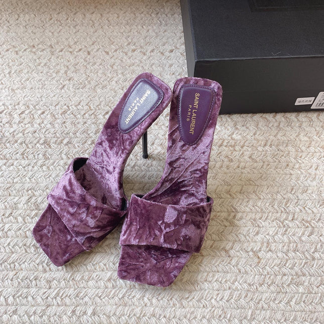 HIGH HEEL SLIDES IN PURPLE VELVET