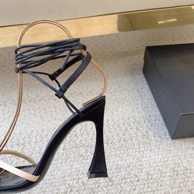 LIZA SANDALS IN BLACK AND NUDE SILK