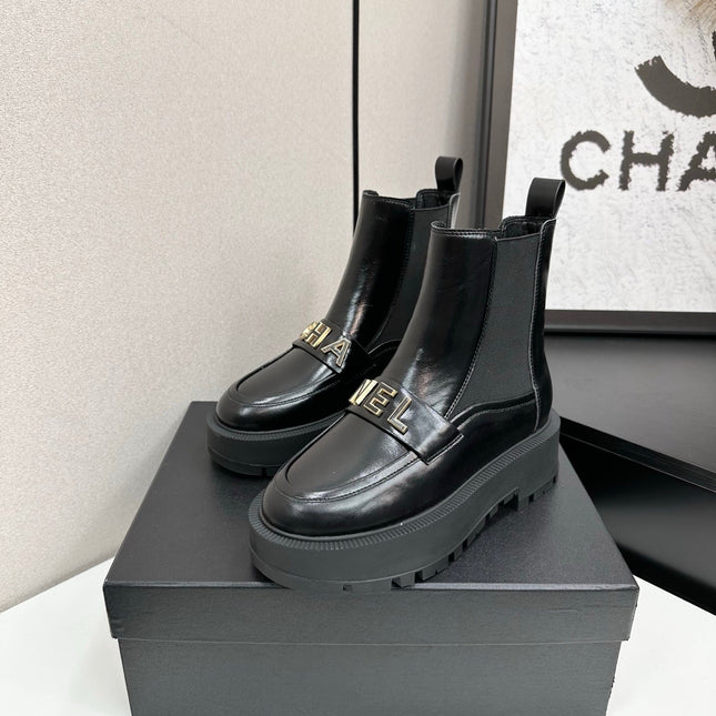 CHANEL 25S SHORT BOOTS IN BLACK CALFSKIN AND CANVAS