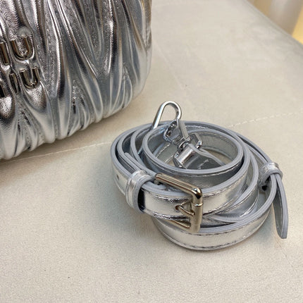 WANDER 22 BAG IN SILVER LAMBSKIN