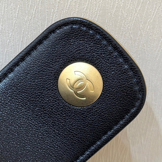 CHANEL 25S LARGE HOBO BAG 36 IN SUEDE COMBINED WITH LAMBSKIN GOLD HARDWARE