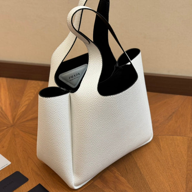 PRA 25 BASKET BAG IN WHITE CALFSKIN