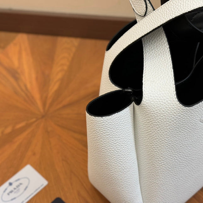 PRA 25 BASKET BAG IN WHITE CALFSKIN
