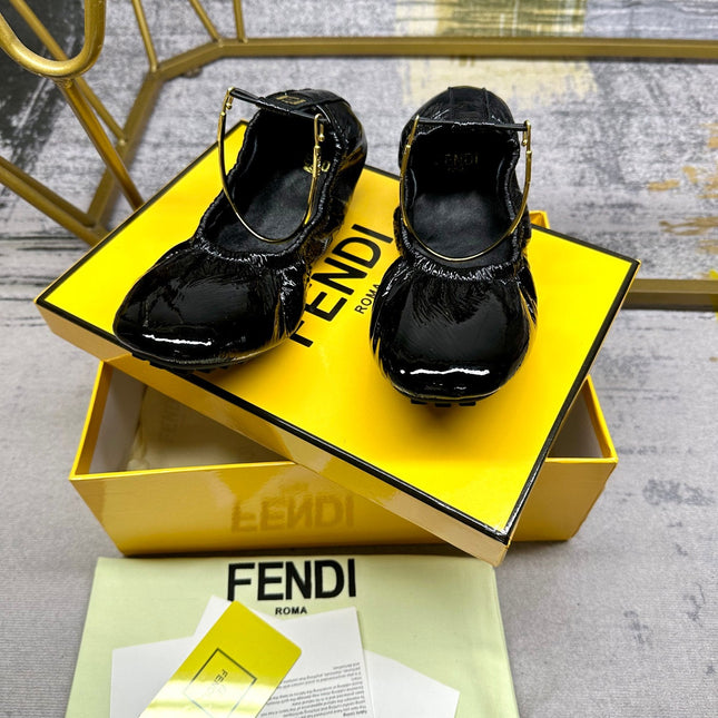 FENDI FILO BALLET IN BLACK LAMBSKIN WITH GOLD HARDWARE