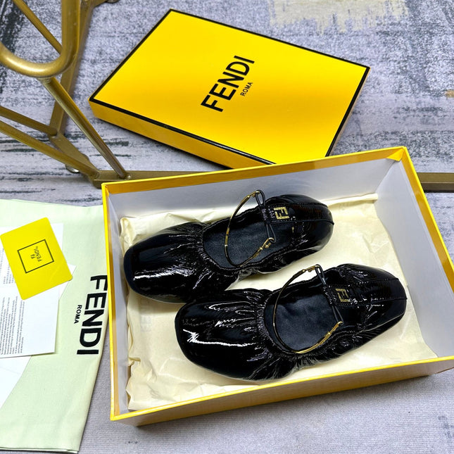 FENDI FILO BALLET IN BLACK LAMBSKIN WITH GOLD HARDWARE