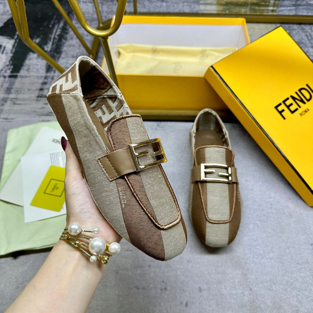 FENDI BAGUETTE LOAFERS IN BEIGE MIX BROWN CANVAS GOLD HARDWARE