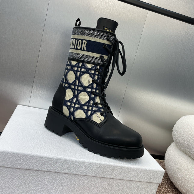 DIOR 25S D-MAJOR ANKLE BOOT MACROCANNAGE DEEP BLUE BEIGE 45MM IN BLACK CALFSKIN
