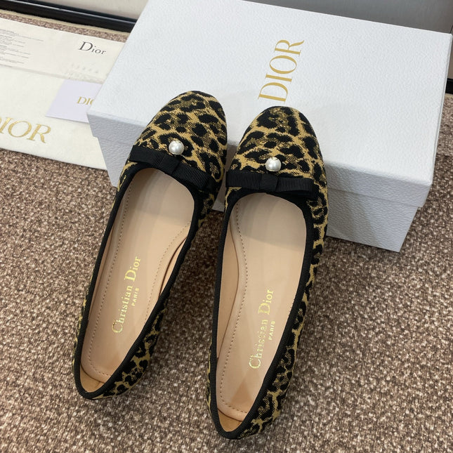 PEARL BALLET FLAT CAMEL PONY HAIR CALFSKIN WITH BROWN LEOPARD MOTIF