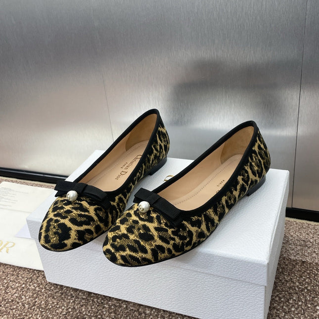 PEARL BALLET FLAT CAMEL PONY HAIR CALFSKIN WITH BROWN LEOPARD MOTIF