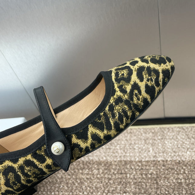 BALLET FLAT CAMEL PONY HAIR CALFSKIN WITH BROWN LEOPARD MOTIF