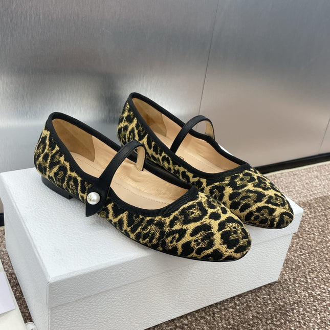 BALLET FLAT CAMEL PONY HAIR CALFSKIN WITH BROWN LEOPARD MOTIF
