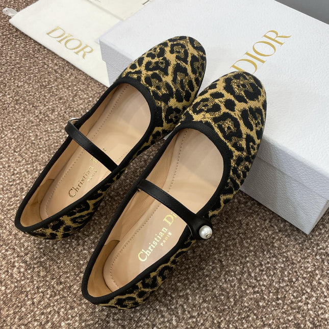 BALLET FLAT CAMEL PONY HAIR CALFSKIN WITH BROWN LEOPARD MOTIF