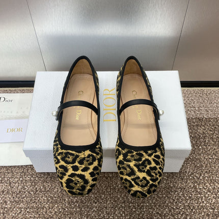 BALLET FLAT CAMEL PONY HAIR CALFSKIN WITH BROWN LEOPARD MOTIF