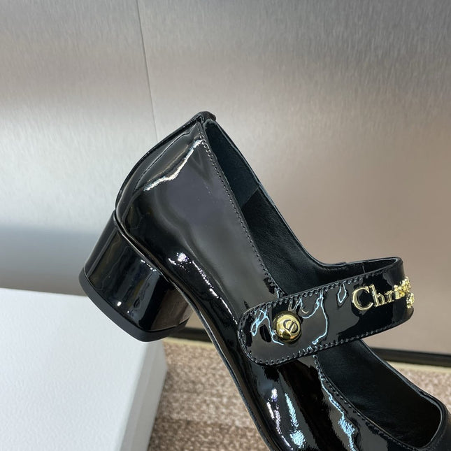 MEDIUM 35 MM HEEL PUMP IN BLACK PATENT CALFSKIN