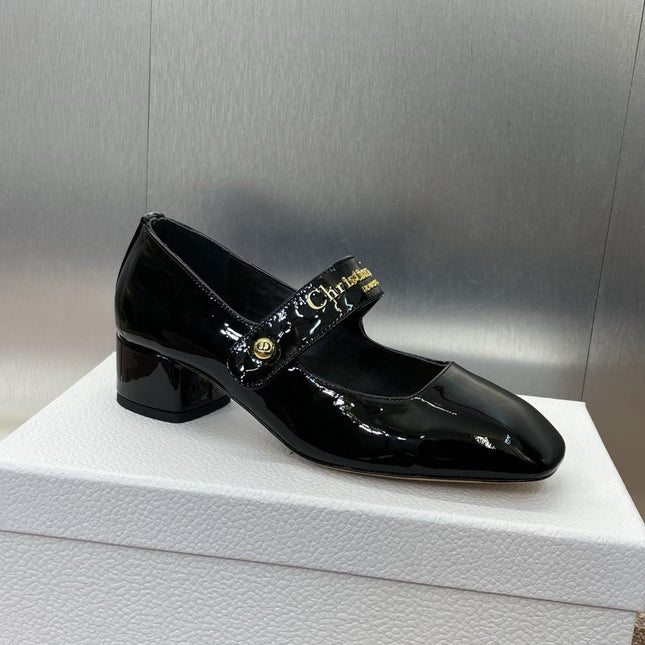 MEDIUM 35 MM HEEL PUMP IN BLACK PATENT CALFSKIN