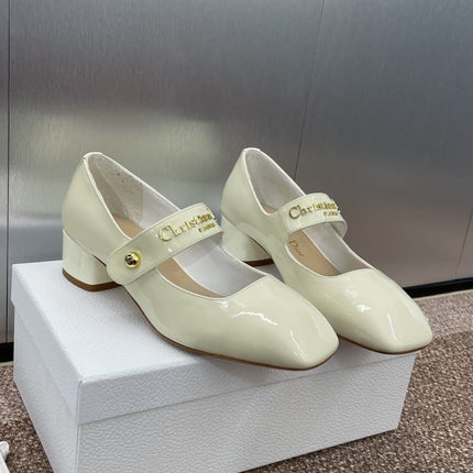 MEDIUM 35 MM HEEL PUMP IN WHITE PATENT CALFSKIN