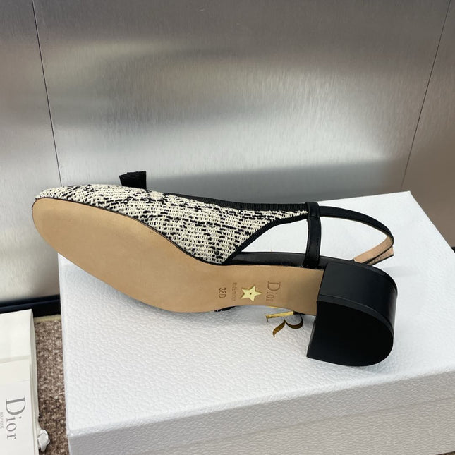 SLINGBACK PUMP IN WHITE MIX BLACK EMBROIDERED CANNAGE TWEED 35 MM