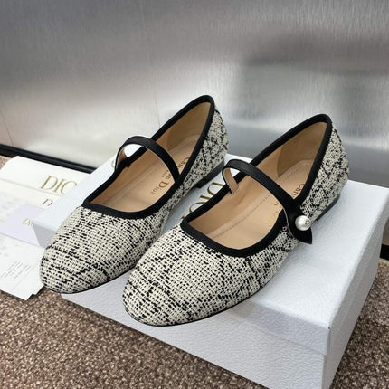 D-RAMOUR BALLET FLATS IN WHITE MIX BLACK EMBROIDERED CANNAGE TWEED