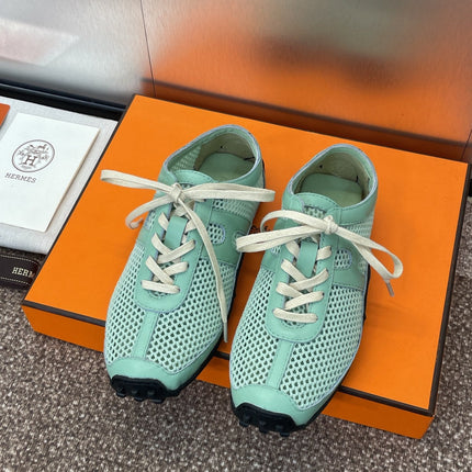 KIGA SNEAKER IN GREEN MINT CROCHET KNIT AND CALFSKIN