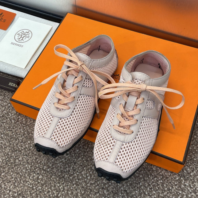 KIGA SNEAKER IN LIGHT PINK CROCHET KNIT AND CALFSKIN