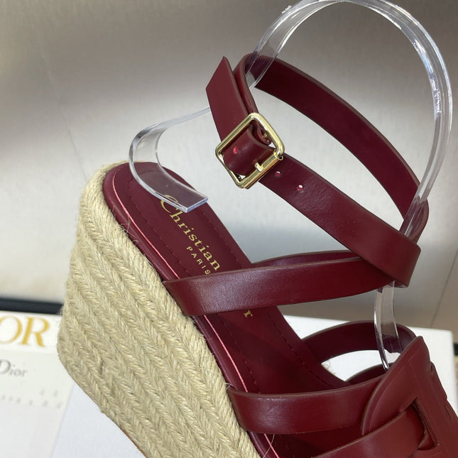 D-CLUB 25S HIGH HEEL WEDGE 100MM IN BURGUNDY RED CALFSKIN RAFFIA SOLE