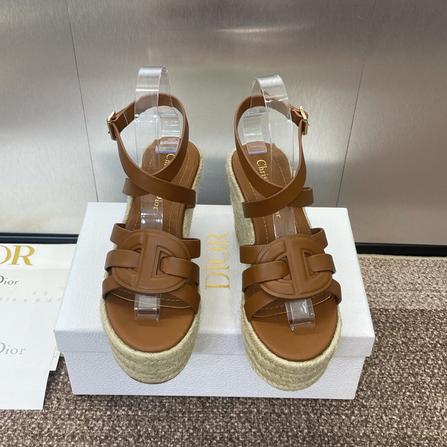 D-CLUB 25S HIGH HEEL WEDGE 100MM IN BROWN CALFSKIN RAFFIA SOLE