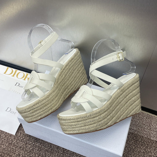D-CLUB 25S HIGH HEEL WEDGE 100MM IN WHITE CALFSKIN RAFFIA SOLE