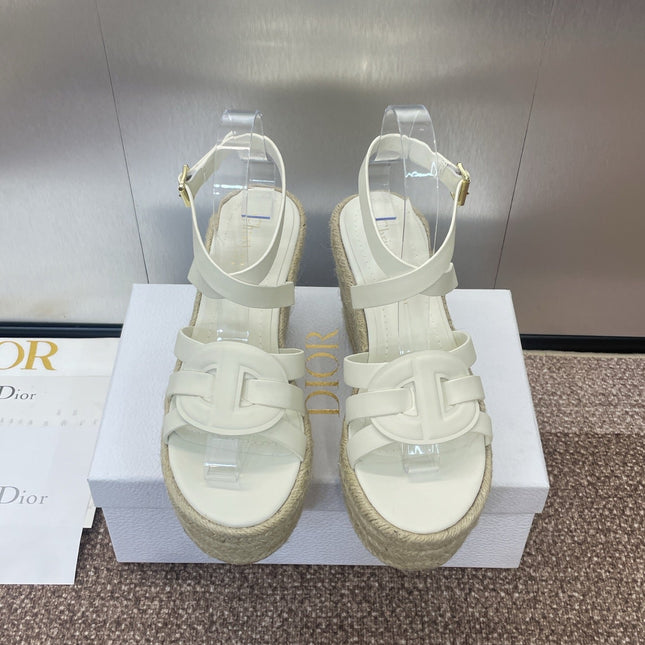 D-CLUB 25S HIGH HEEL WEDGE 100MM IN WHITE CALFSKIN RAFFIA SOLE
