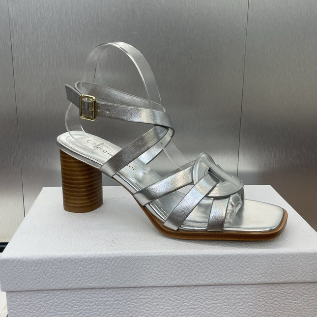 D-CLUB HIGH HEEL SLIDE 25S 80MM IN SILVER GLOSSY CALFSKIN