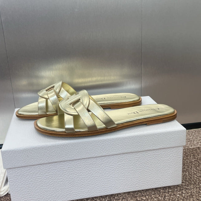 D-CLUB SLIDE SANDAL 25S IN GOLD GLOSSY CALFSKIN