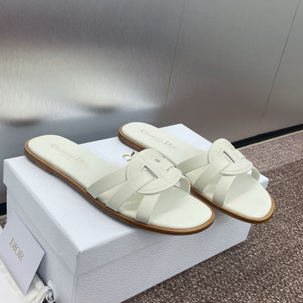 D-CLUB SLIDE SANDAL 25S IN WHITE CALFSKIN