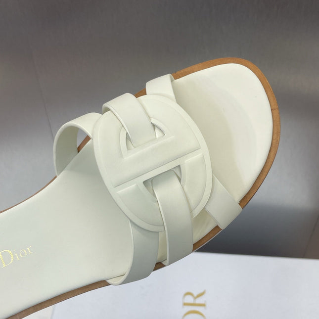 D-CLUB SLIDE SANDAL 25S IN WHITE CALFSKIN