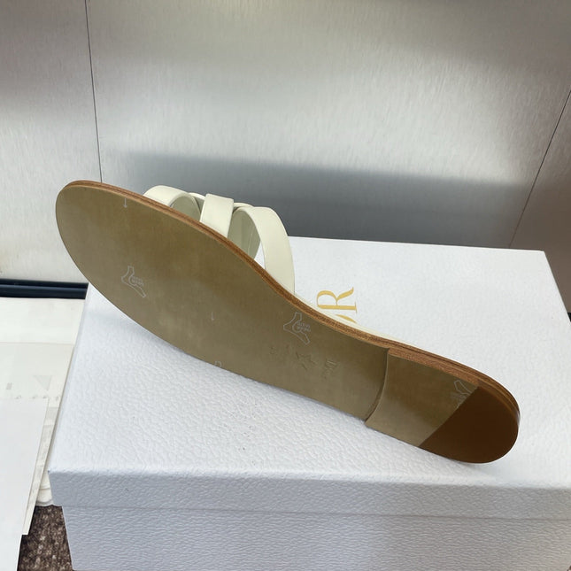 D-CLUB SLIDE SANDAL 25S IN WHITE CALFSKIN