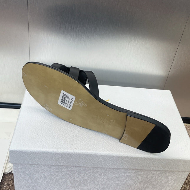 D-CLUB SLIDE SANDAL 25S IN BLACK CALFSKIN
