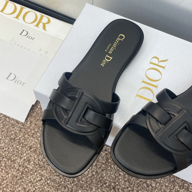 D-CLUB SLIDE SANDAL 25S IN BLACK CALFSKIN